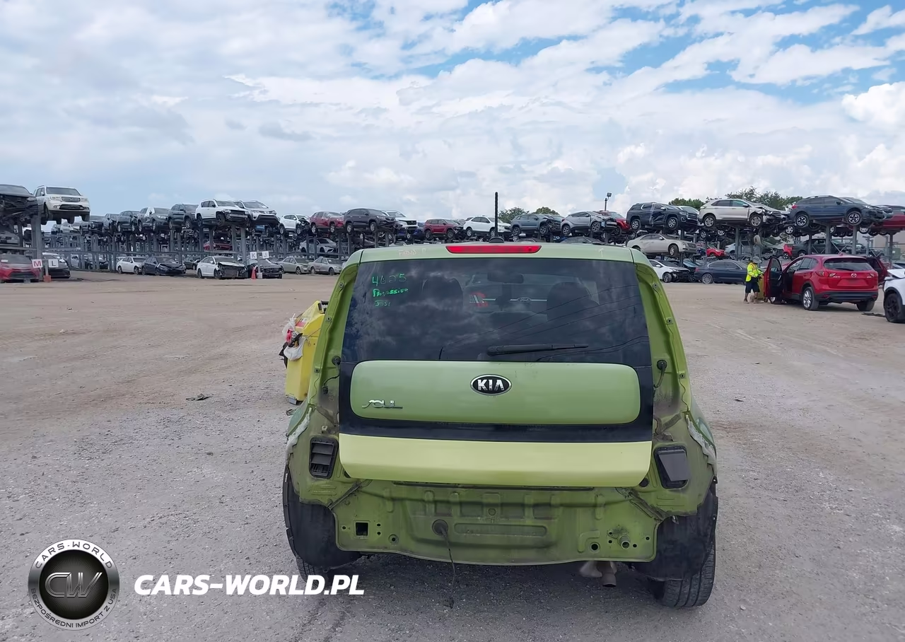 2016 Kia Soul VIN:KNDJN2A28G7850476 - 17
