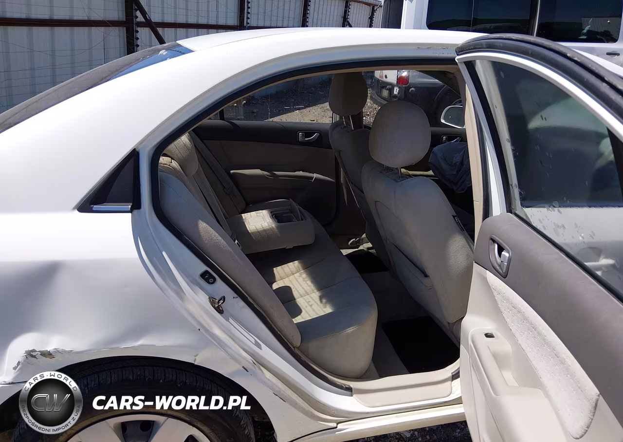 HYUNDAI SONATA VIN:5NPET46C17H226387 - 8