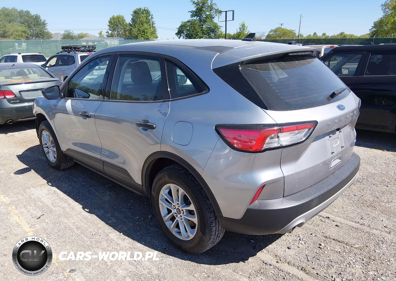 2022 Ford Escape S VIN:1FMCU9F63NUB69118 - 3