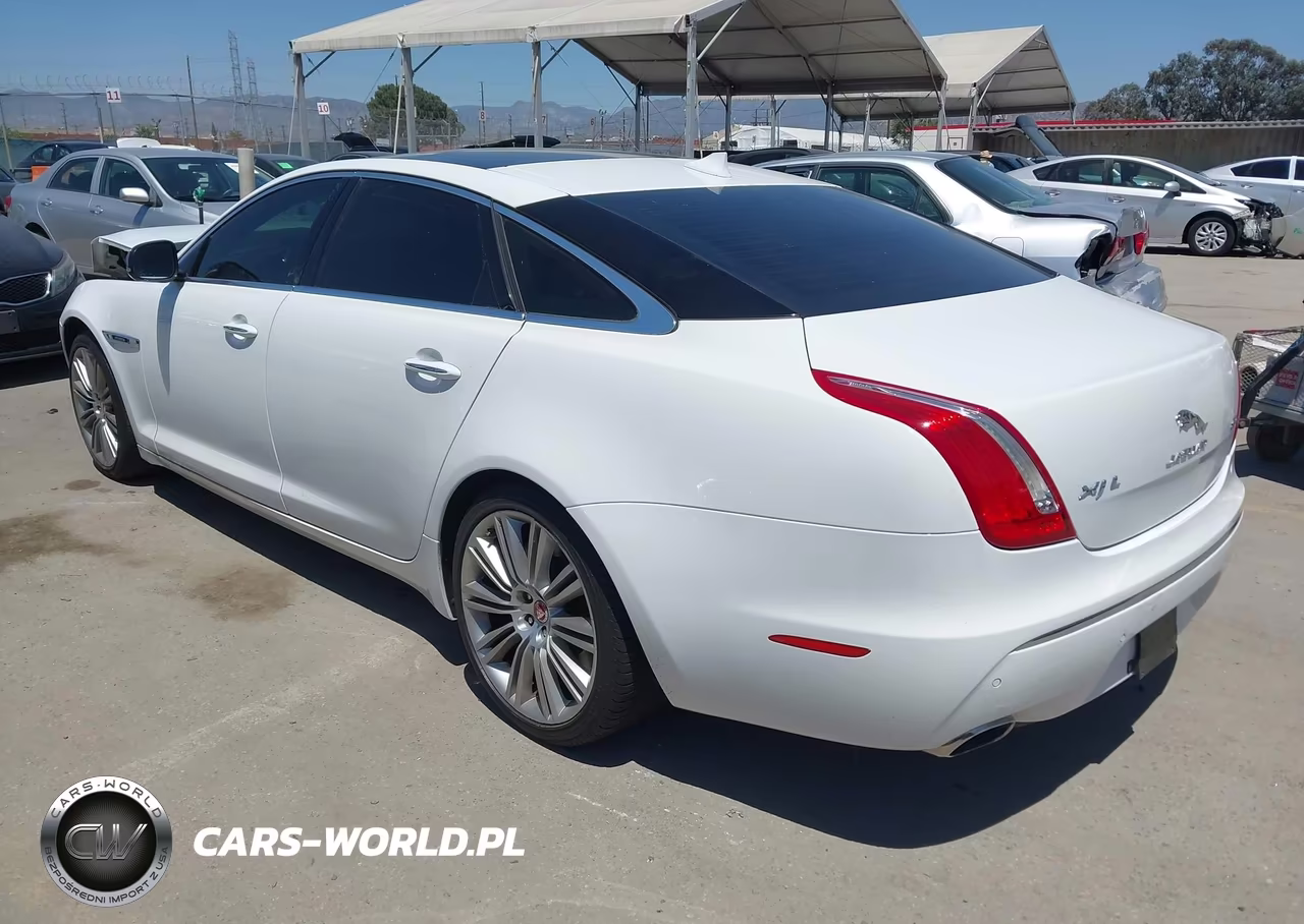 2014 Jaguar Xj Xjl Supercharged VIN:SAJWA2GT7EMV63387 - 3