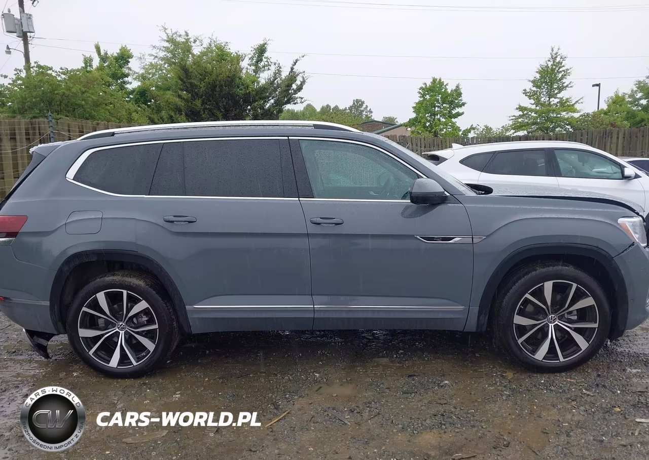 2026 Volkswagen Atlas Sel Premium R-Line VIN:1V2FN2CA3TC537216 - 13
