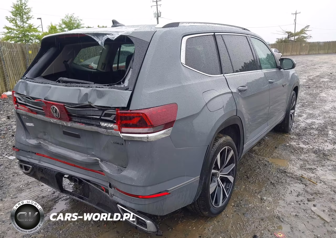 2026 Volkswagen Atlas Sel Premium R-Line VIN:1V2FN2CA3TC537216 - 4