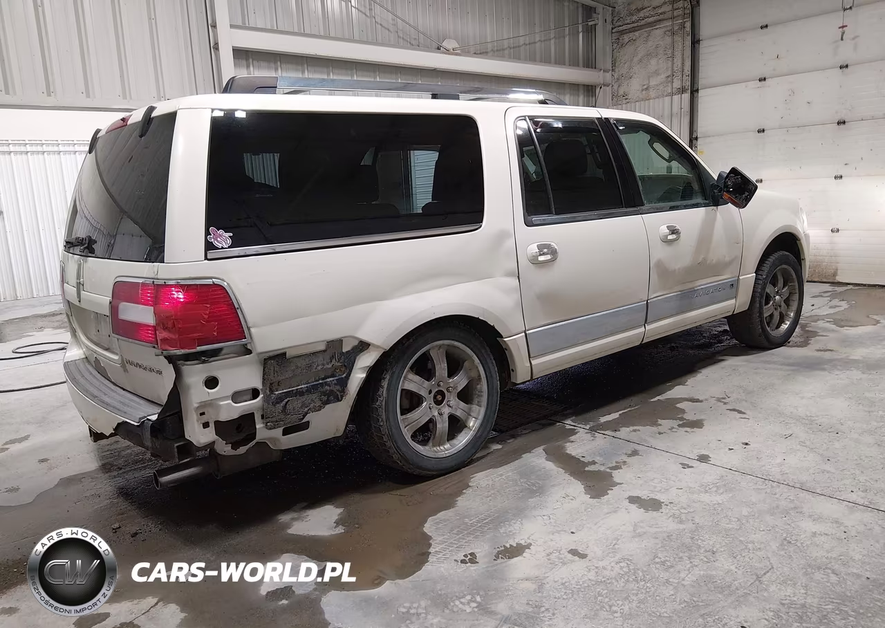 2008 Lincoln Navigator L VIN:5LMFL28538LJ08841 - 4