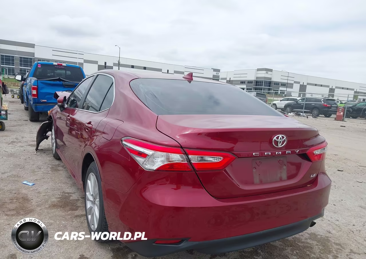2020 Toyota Camry Le VIN:4T1L11AK9LU998576 - 3