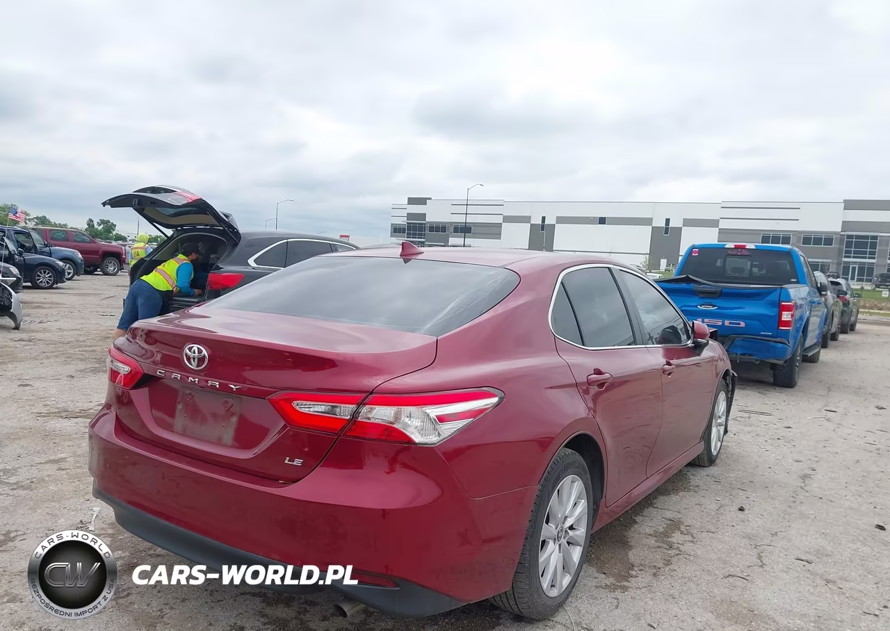 2020 Toyota Camry Le VIN:4T1L11AK9LU998576 - 4