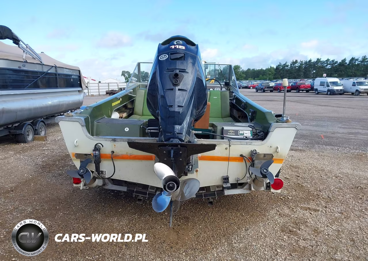 1968 Larson Shark (Tri Hull) VIN:2864466 - 17