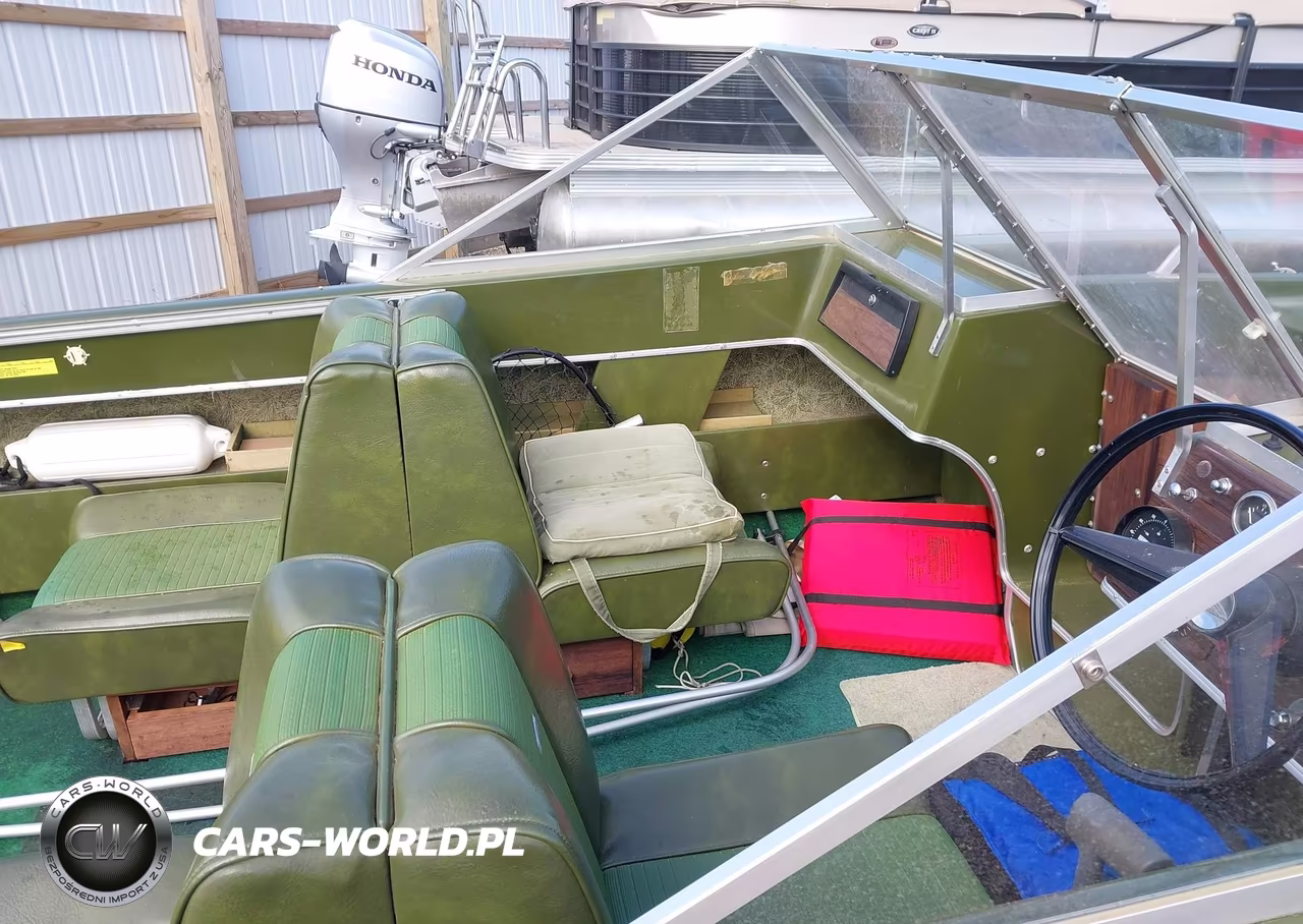 1968 Larson Shark (Tri Hull) VIN:2864466 - 5