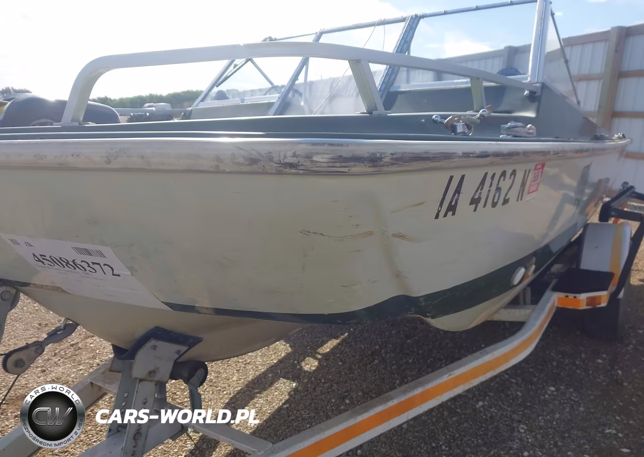 1968 Larson Shark (Tri Hull) VIN:2864466 - 6