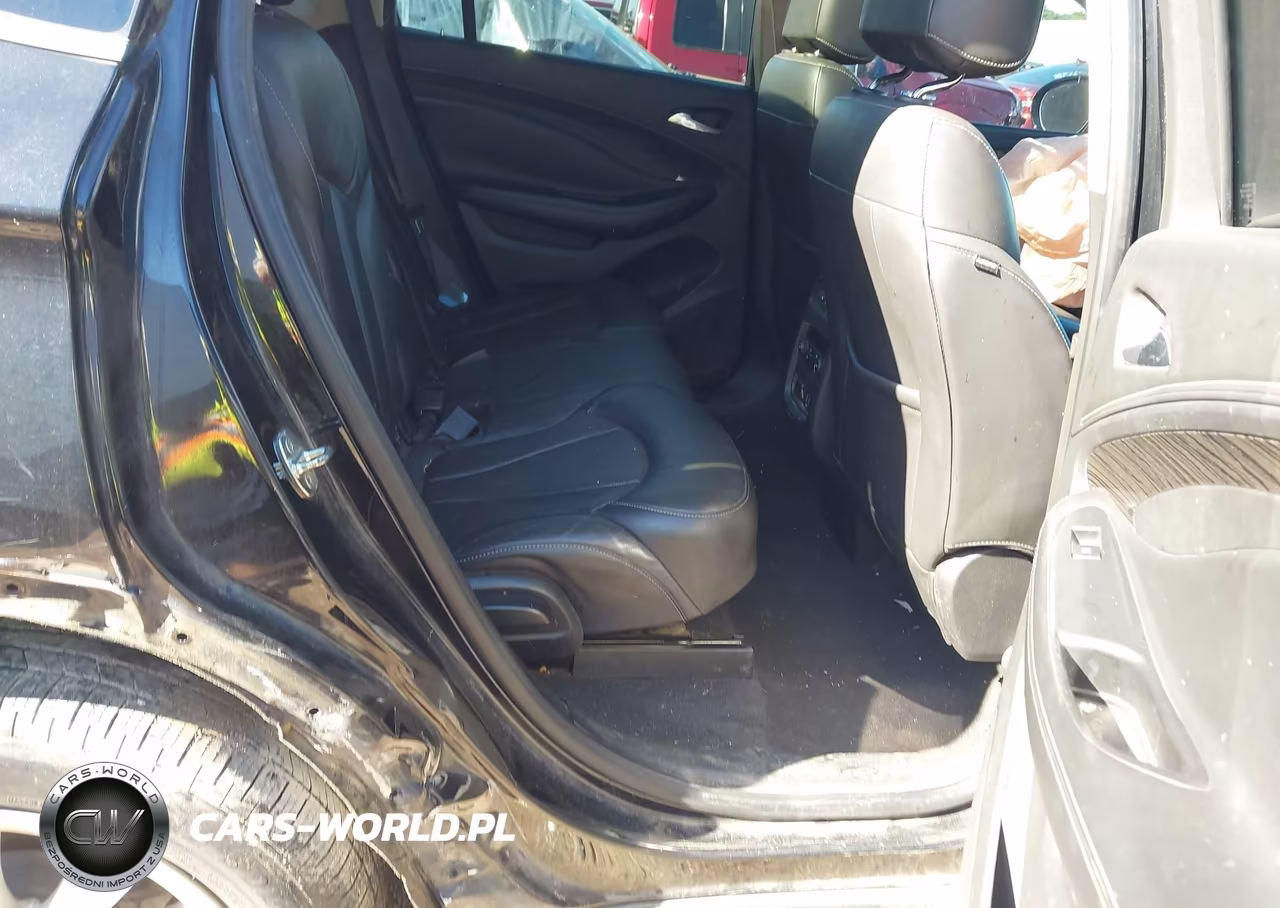 2018 Buick Envision Essence VIN:LRBFX1SA3JD007888 - 8