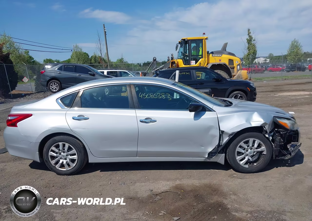 2017 Nissan Altima 2.5 S VIN:1N4AL3AP4HC471402 - 13