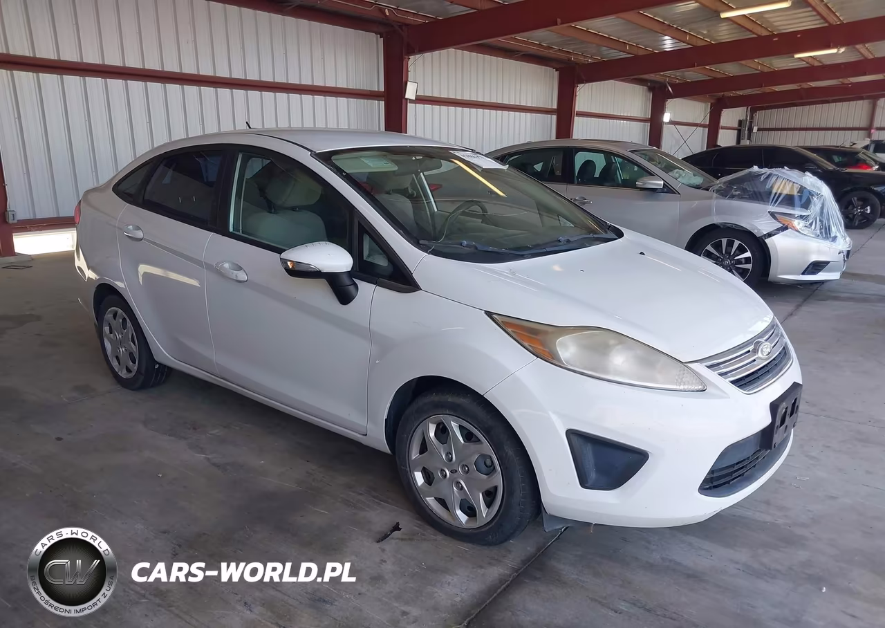 Główne zdjęcie 2013 Ford Fiesta Se