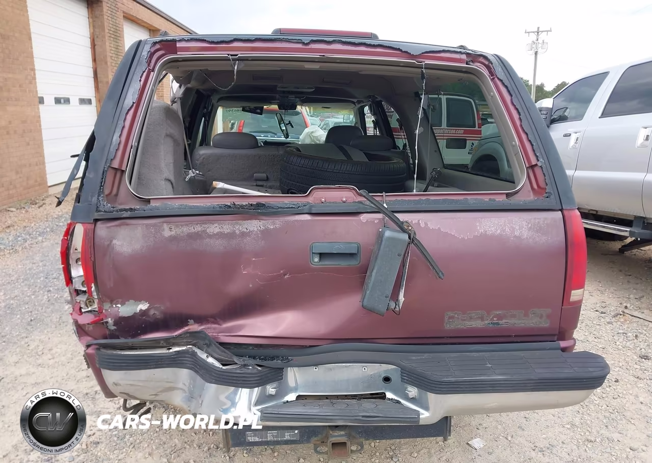 1997 Chevrolet Suburban 1500 VIN:3GNEC16R5VG110271 - 6