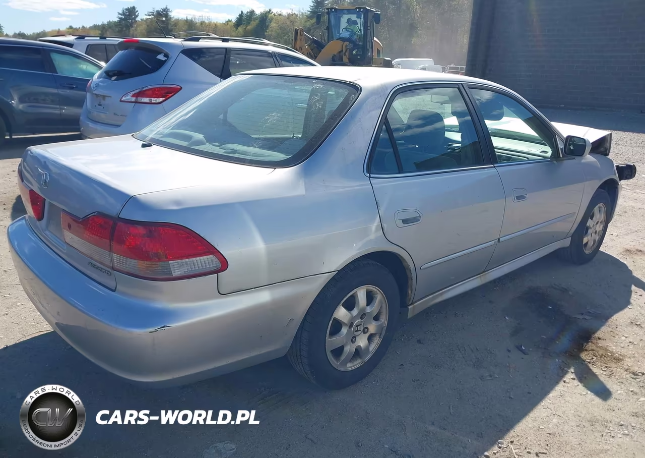 2001 Honda Accord 2.3 Ex VIN:1HGCG65871A134592 - 4