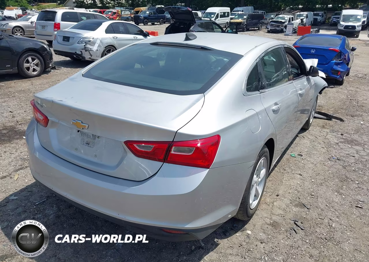 2017 Chevrolet Malibu Ls VIN:1G1ZB5ST3HF107437 - 4