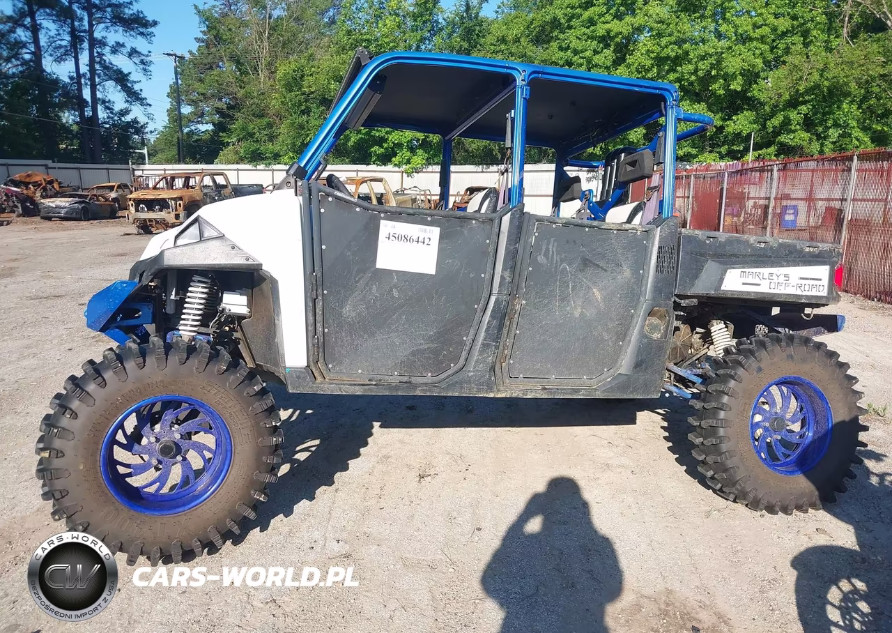 2015 Polaris Ranger Crew 900 Eps VIN:3NSRUE874FG890368 - 13