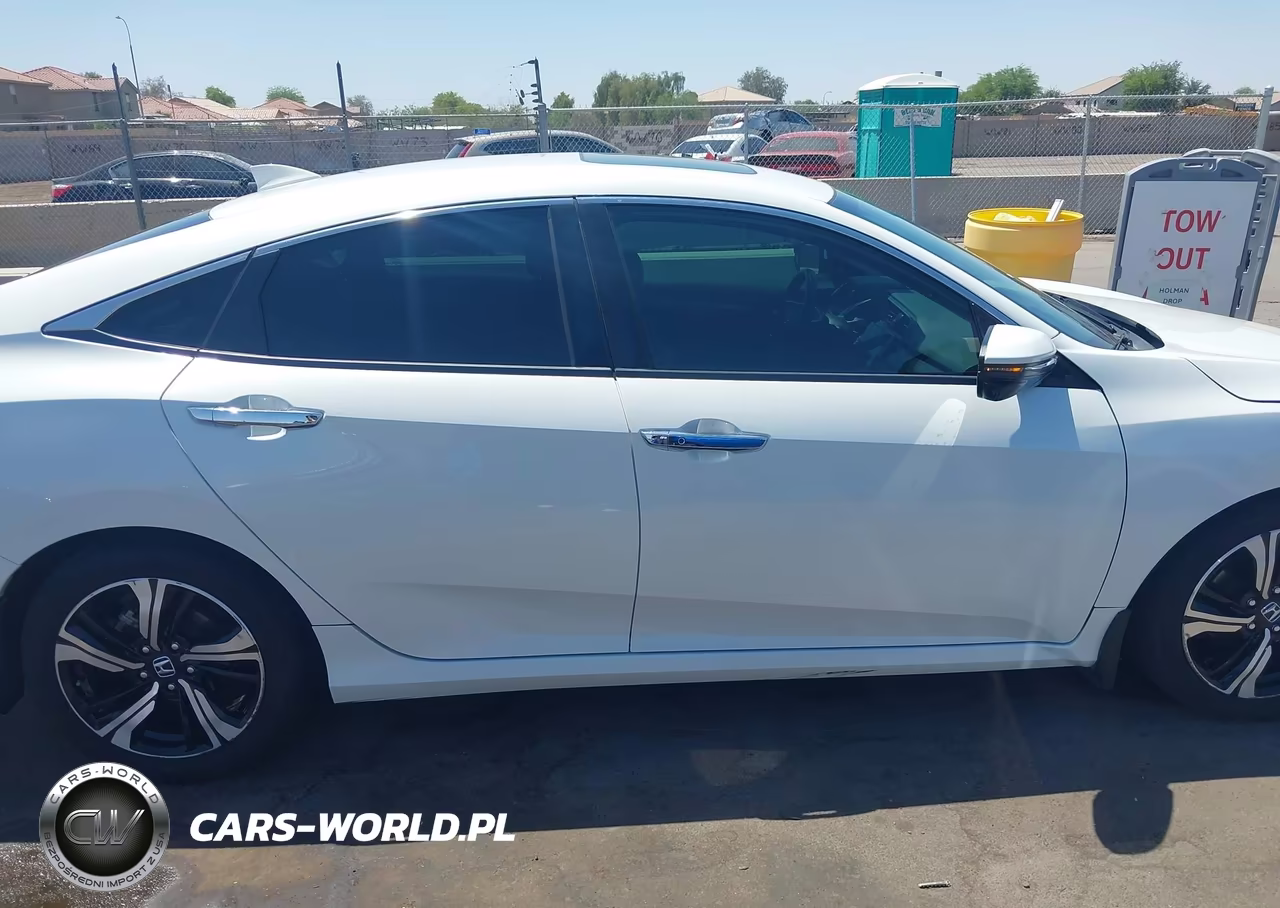2016 Honda Civic Touring VIN:19XFC1F90GE016164 - 13