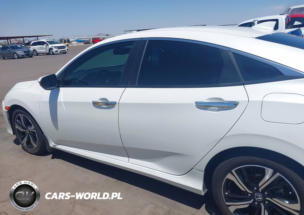 2016 Honda Civic Touring VIN:19XFC1F90GE016164 - 14