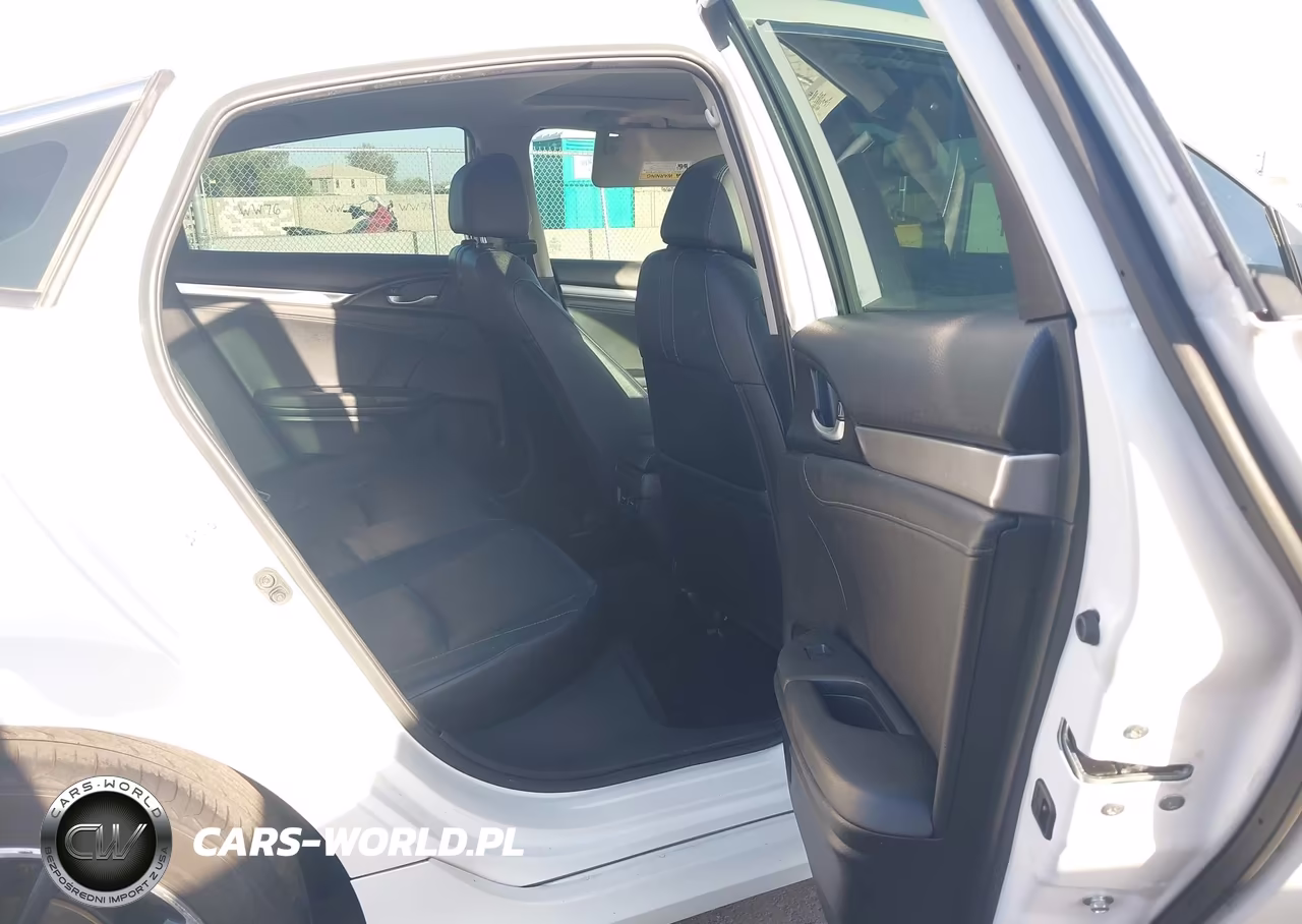 2016 Honda Civic Touring VIN:19XFC1F90GE016164 - 8