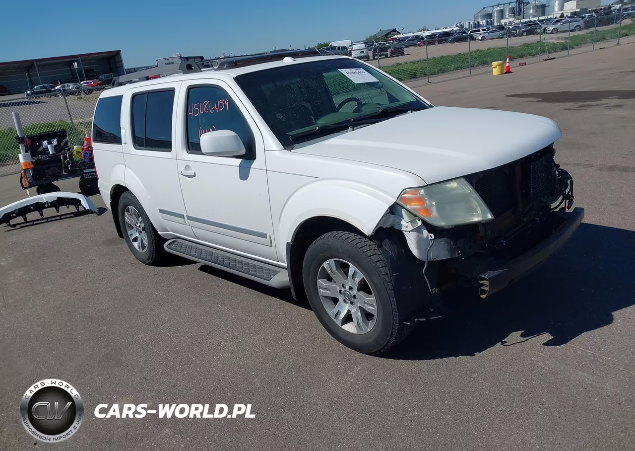2008 Nissan Pathfinder Le