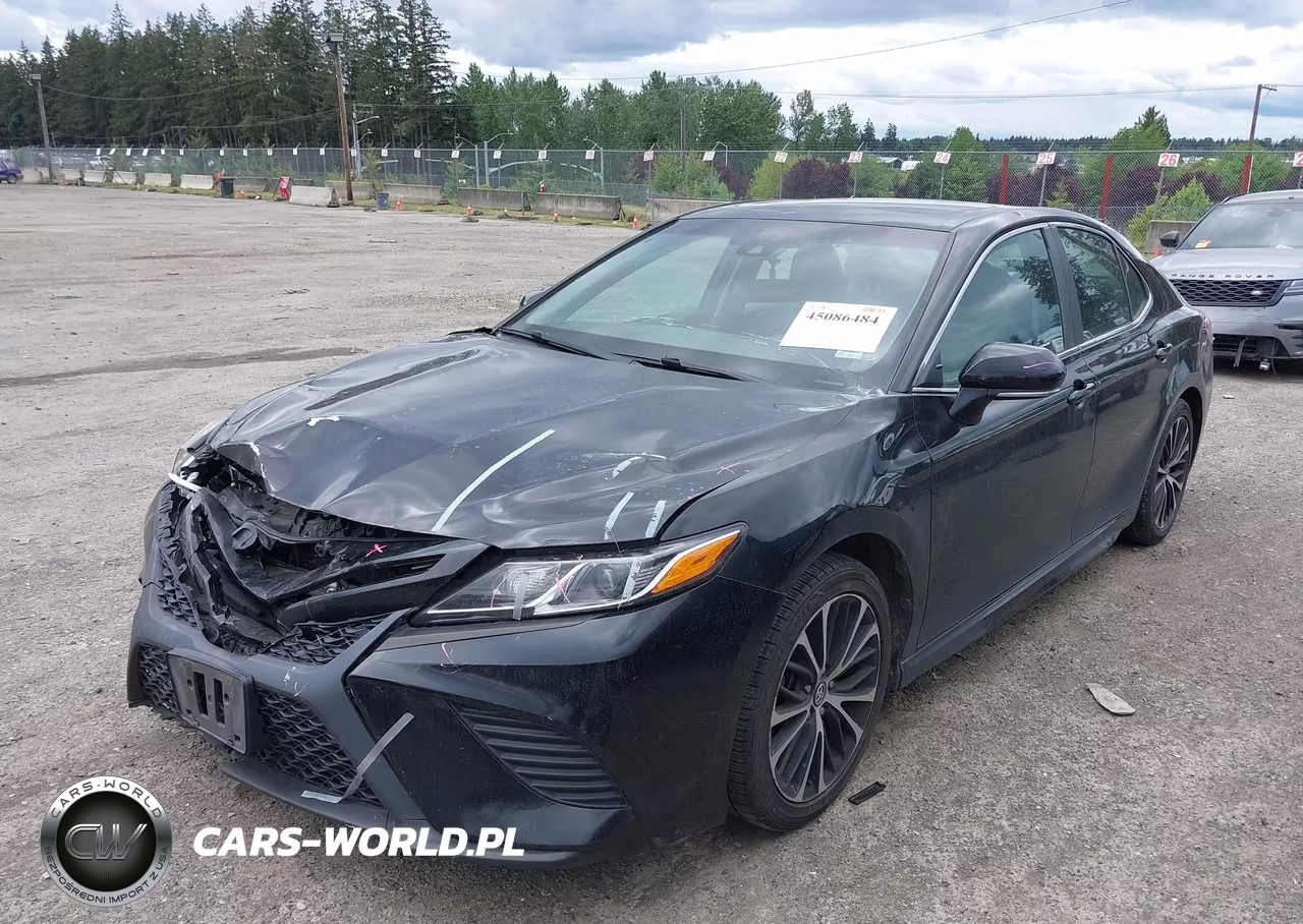 2018 Toyota Camry Se VIN:4T1B11HK4JU088235 - 2