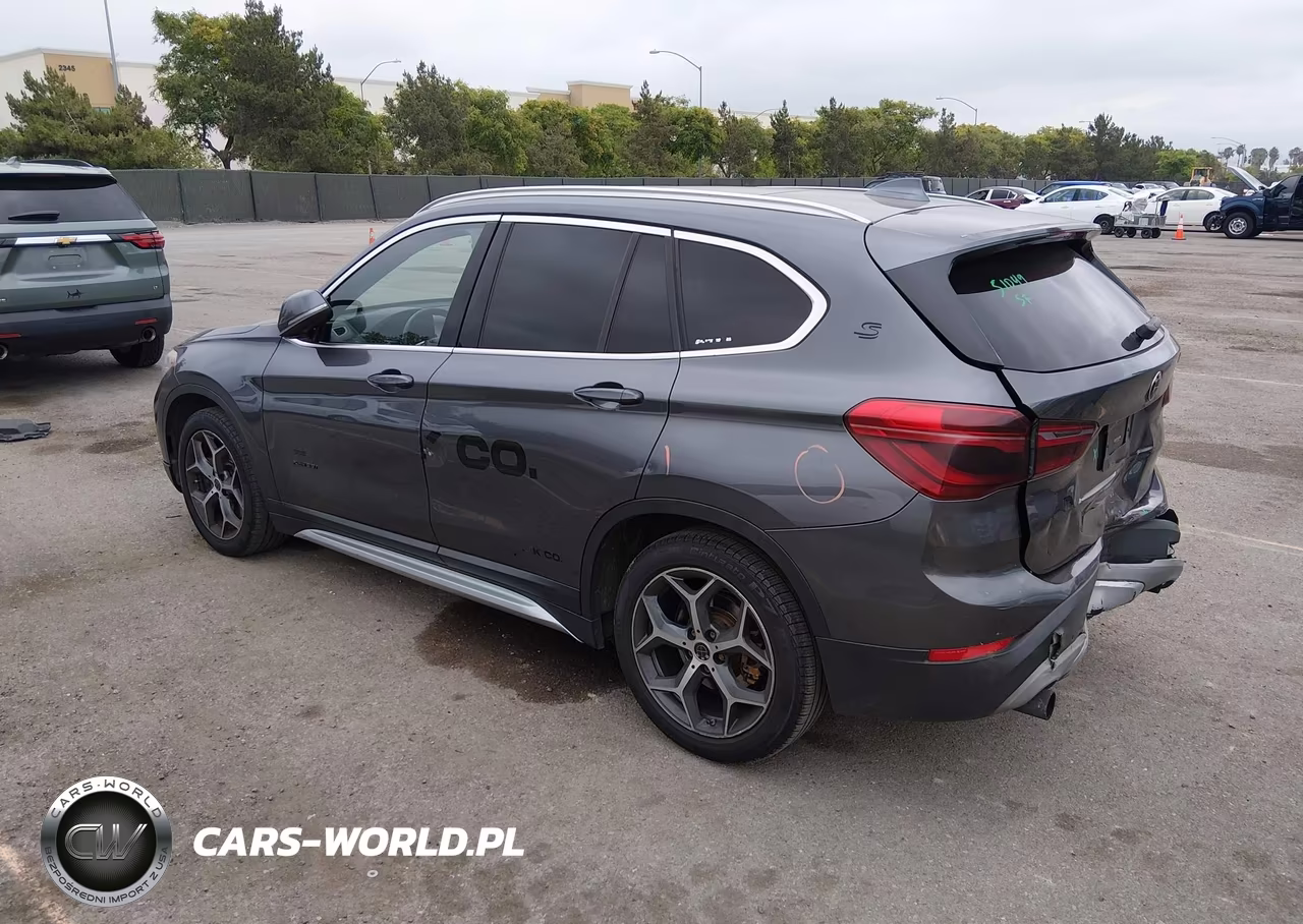 2017 BMW X1 xDrive28I VIN:WBXHT3Z38H4A53984 - 3