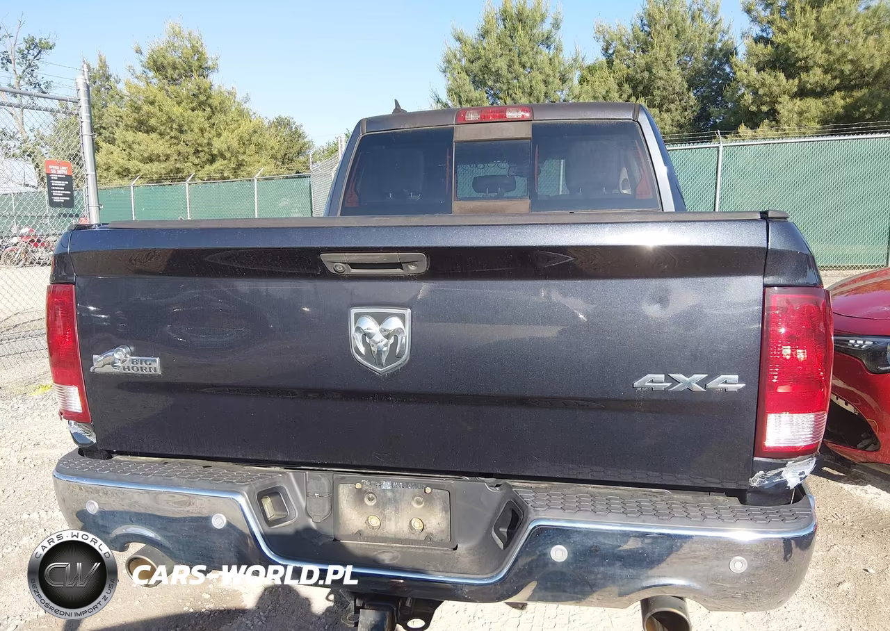 2015 Ram 1500 Big Horn VIN:1C6RR7LT7FS705880 - 17