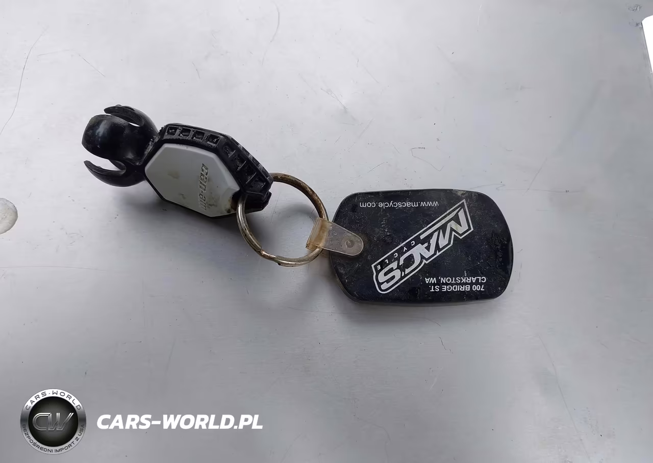 2025 Can-Am Commander VIN:3JBAKAX45SE001090 - 11
