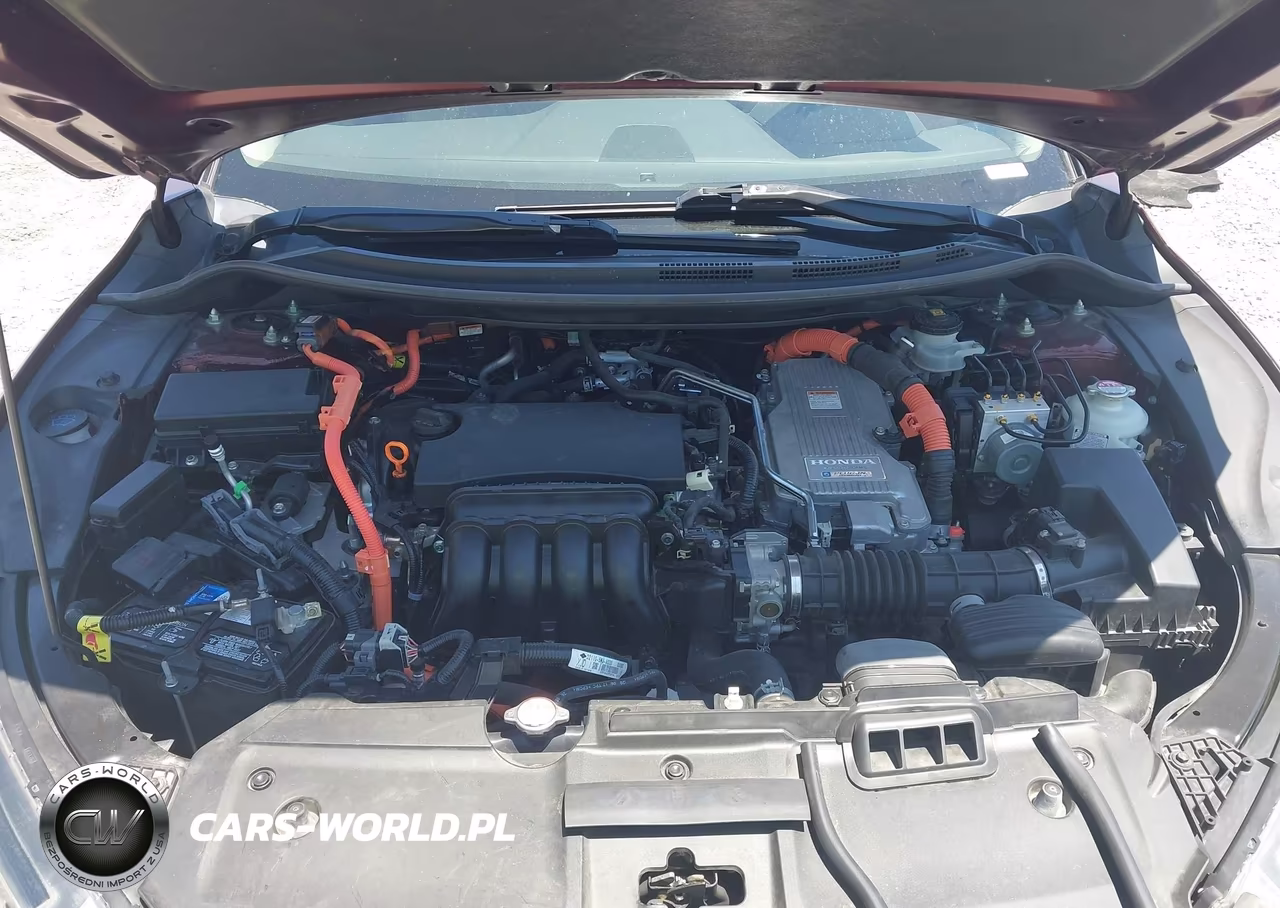 2018 Honda Clarity Plug-In Hybrid VIN:JHMZC5F15JC000702 - 10