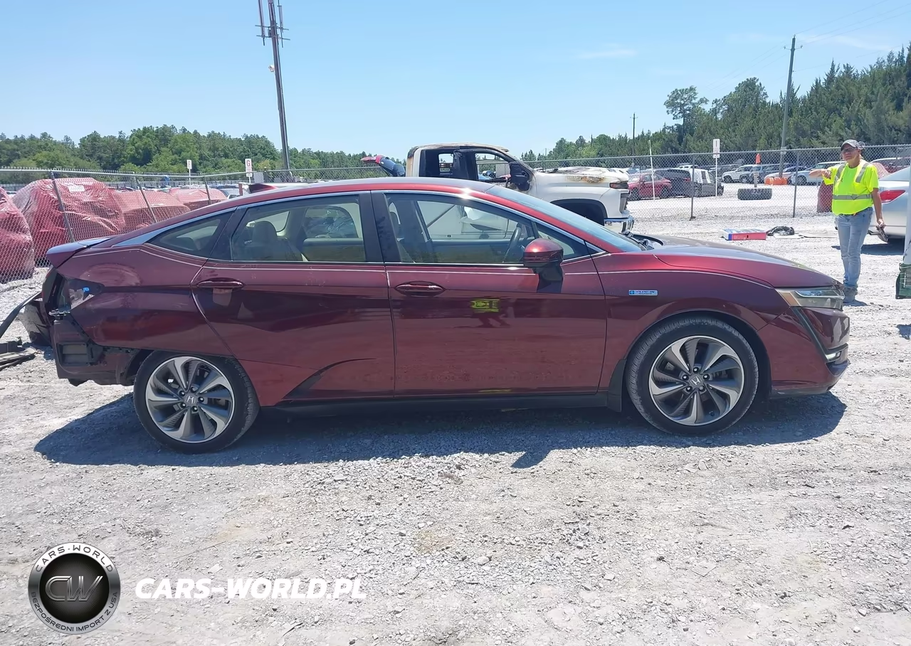 2018 Honda Clarity Plug-In Hybrid VIN:JHMZC5F15JC000702 - 14