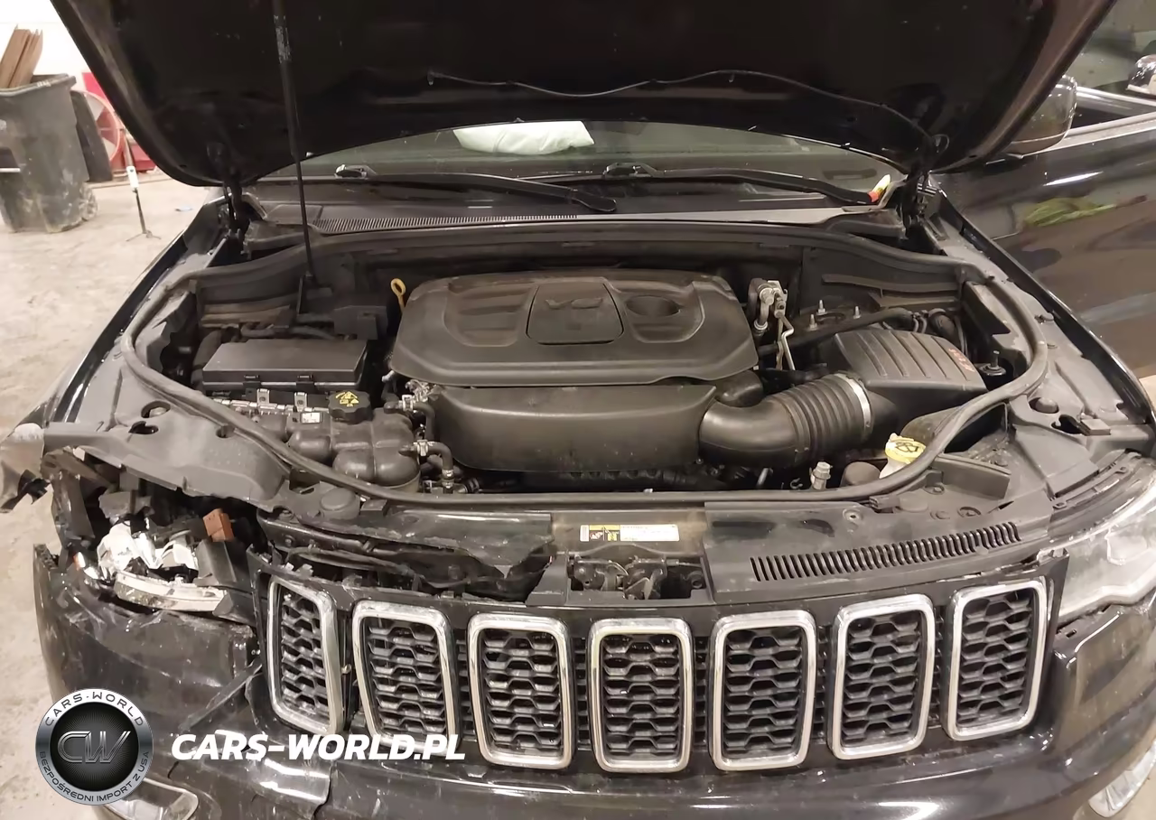 2019 Jeep Grand Cherokee Laredo E 4X4 VIN:1C4RJFAG0KC838033 - 10
