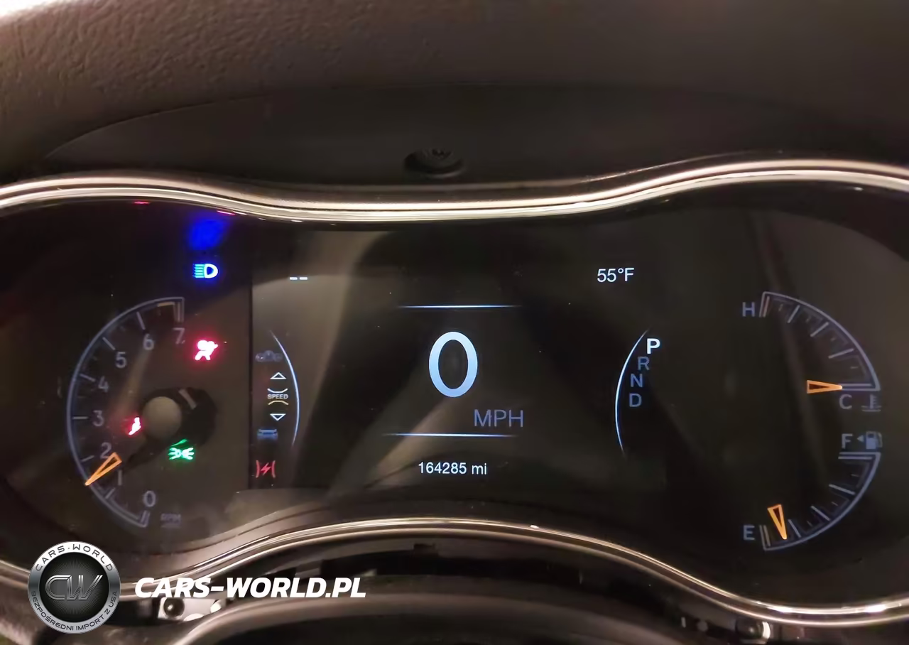 2019 Jeep Grand Cherokee Laredo E 4X4 VIN:1C4RJFAG0KC838033 - 7