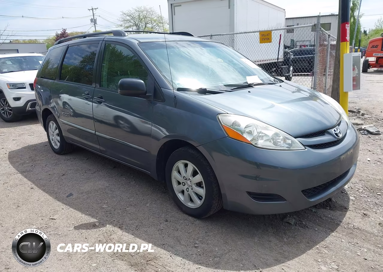 2008 Toyota Sienna Le