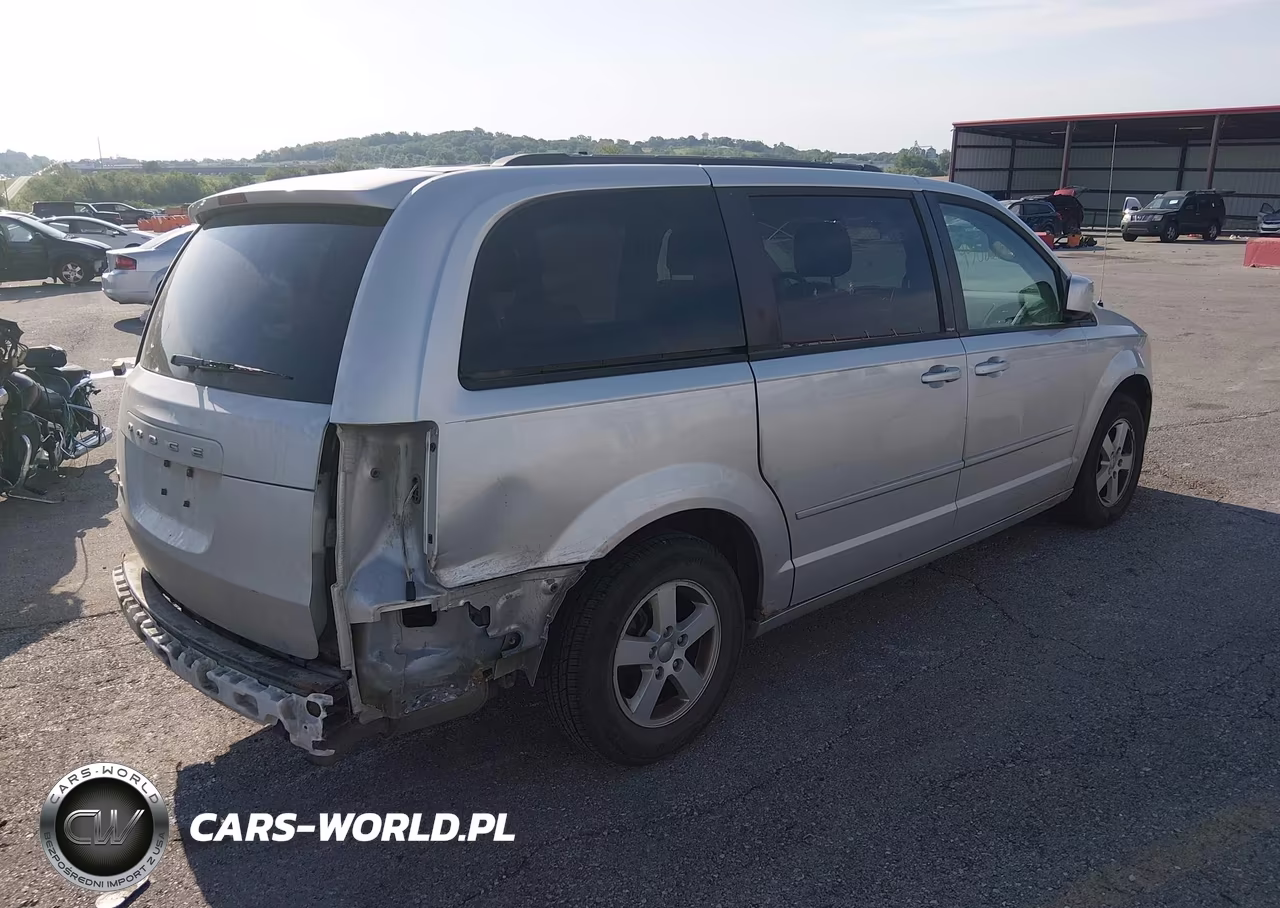2012 Dodge Grand Caravan Sxt VIN:2C4RDGCG9CR394833 - 4