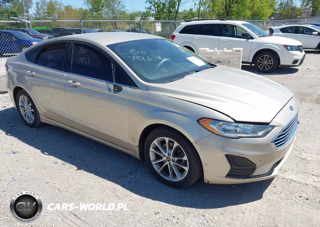 2019 Ford Fusion Se – zdjęcie 1 z 19