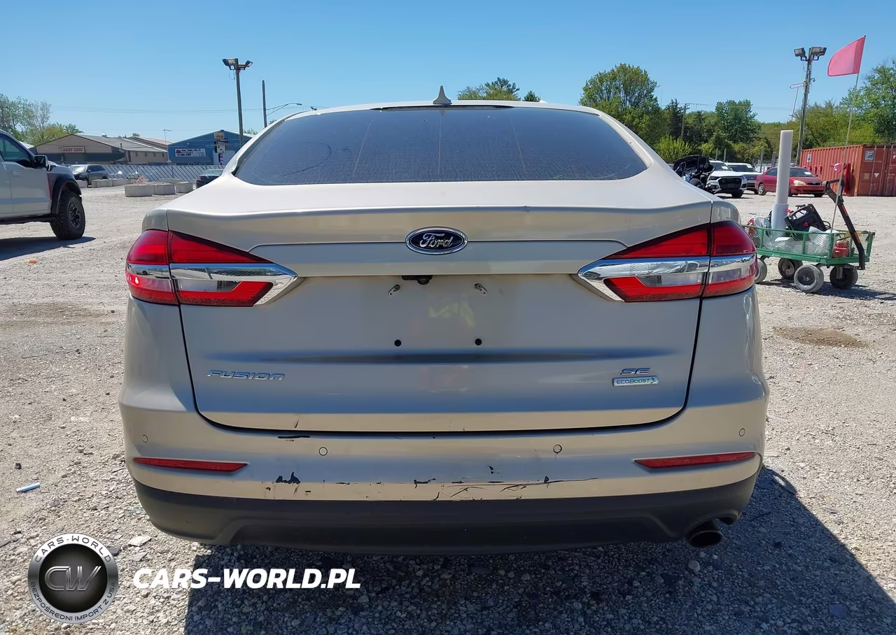 2019 Ford Fusion Se VIN:3FA6P0HD5KR142978 - 16