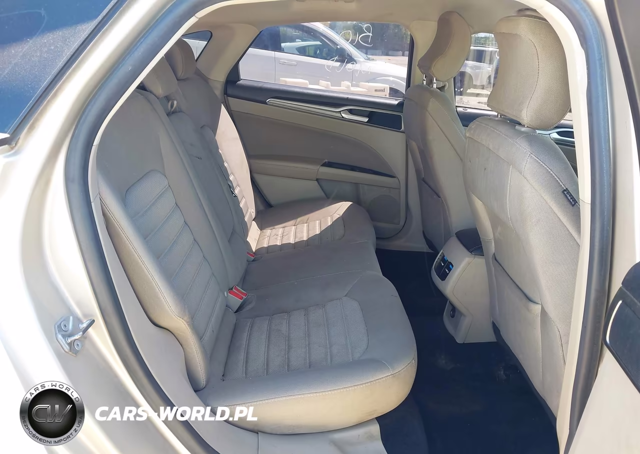 2019 Ford Fusion Se VIN:3FA6P0HD5KR142978 - 8