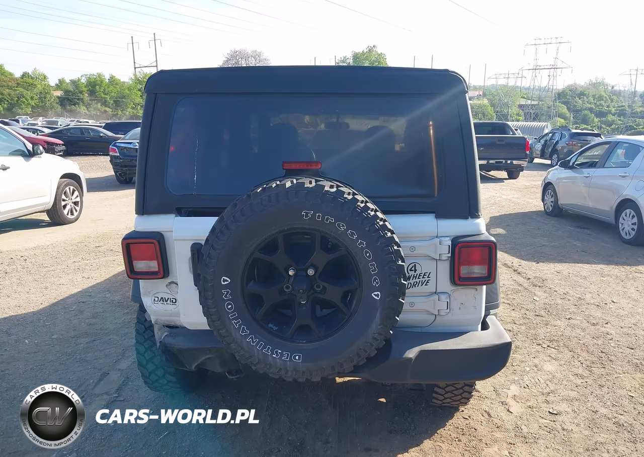 2021 Jeep Wrangler Unlimited Willys 4X4 VIN:1C4HJXDN4MW681619 - 16