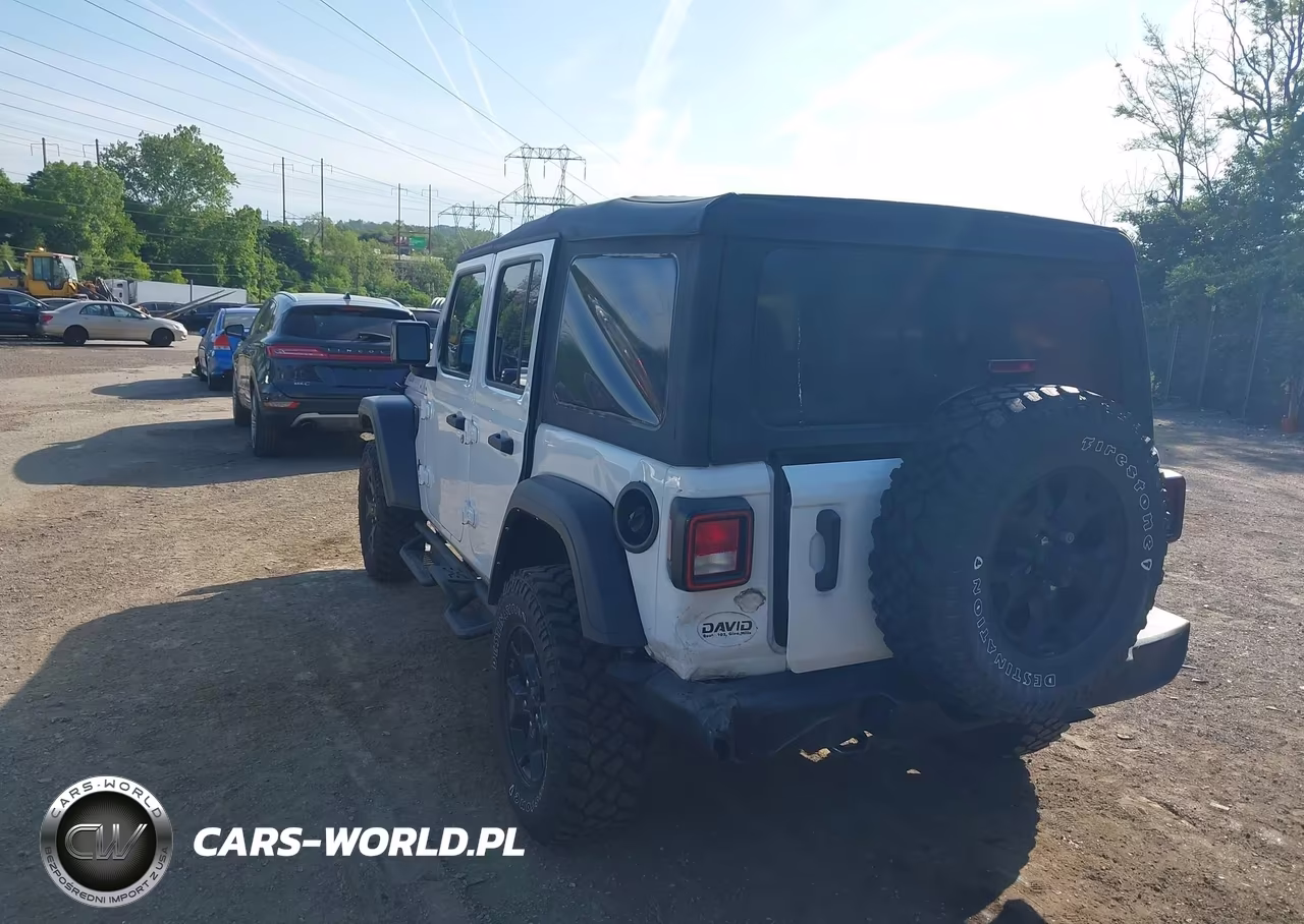 2021 Jeep Wrangler Unlimited Willys 4X4 VIN:1C4HJXDN4MW681619 - 3
