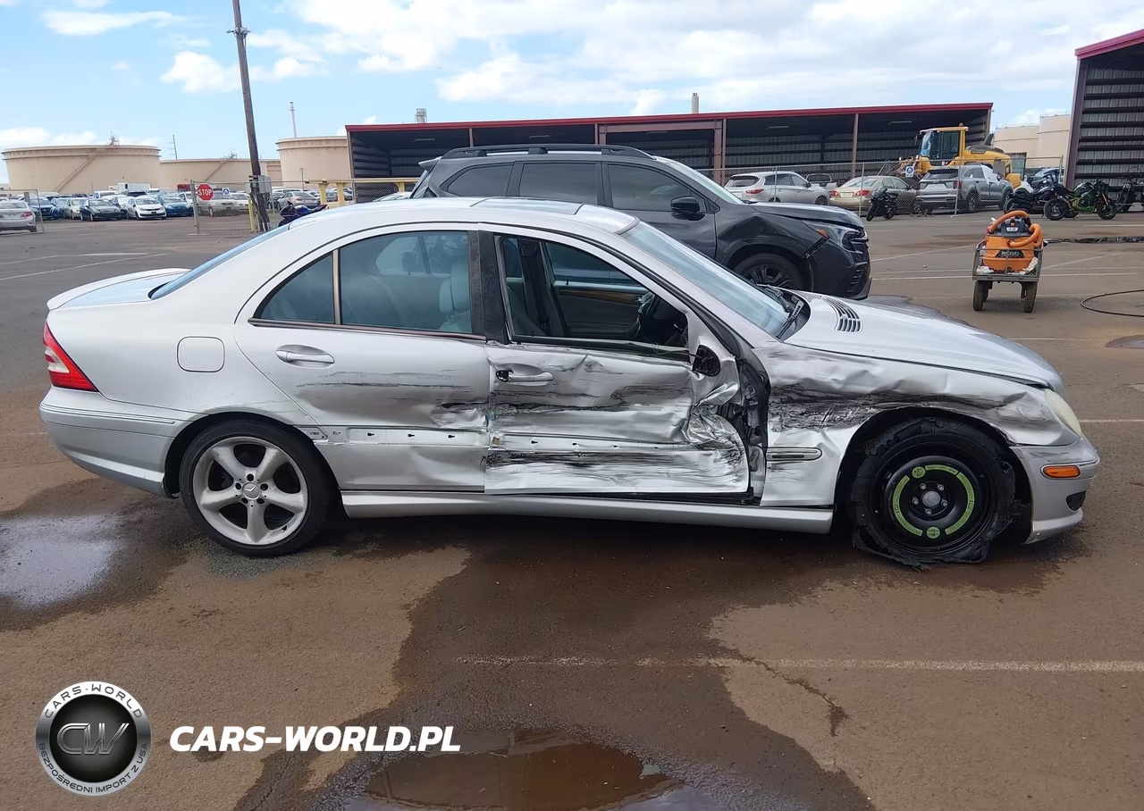 2007 Mercedes-Benz C 230 Sport VIN:WDBRF52H77F900003 - 14
