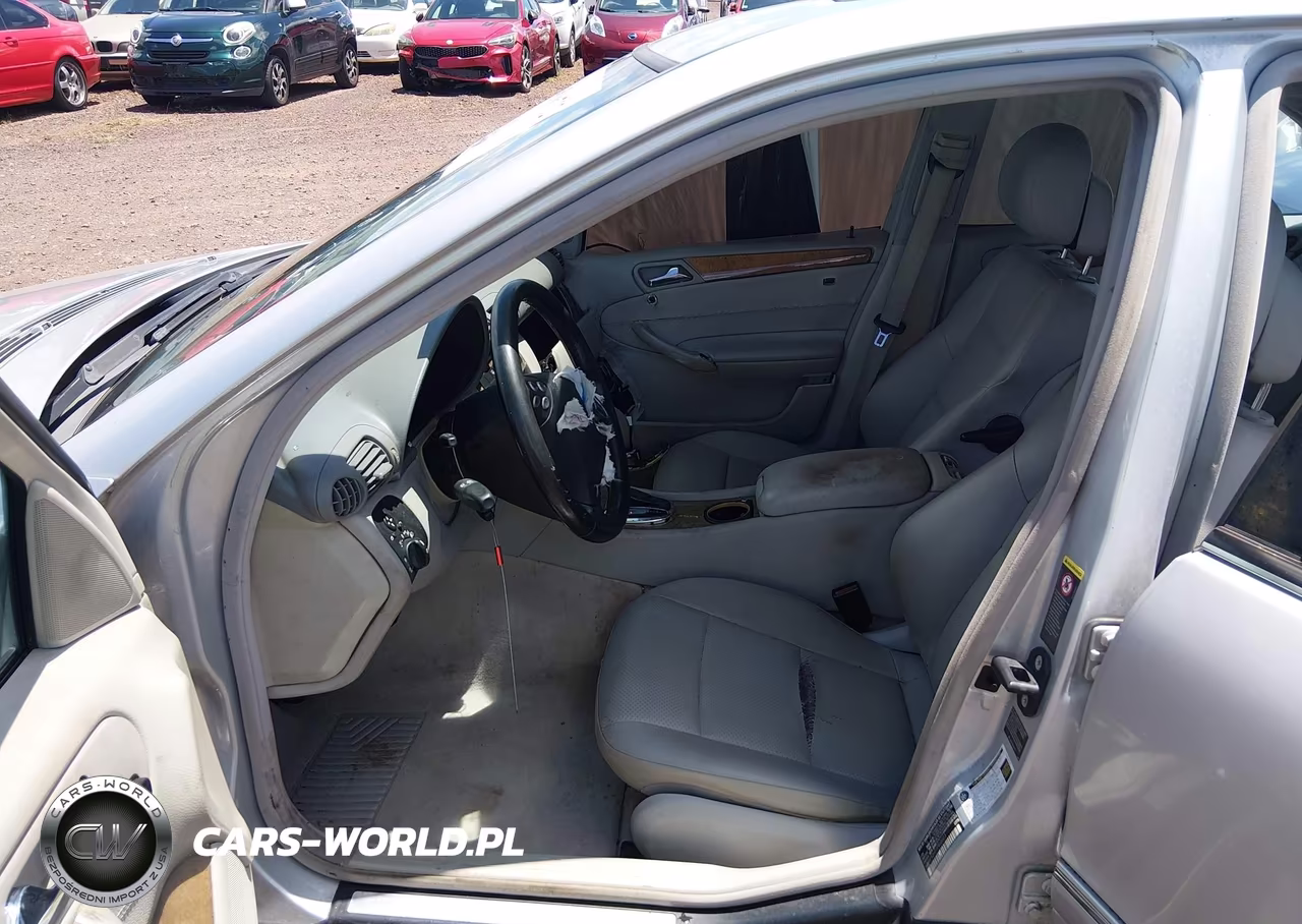 2007 Mercedes-Benz C 230 Sport VIN:WDBRF52H77F900003 - 5