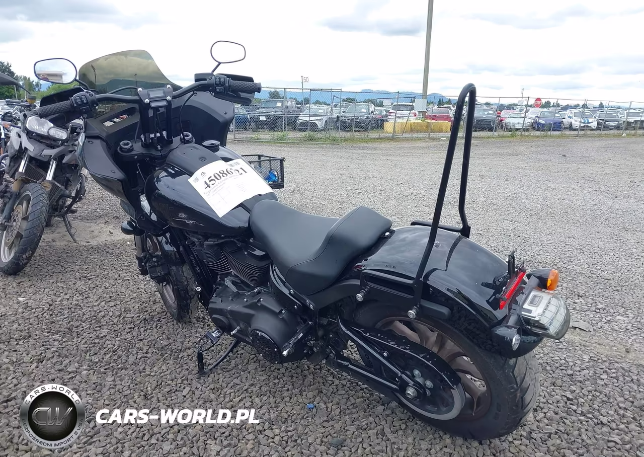 2023 Harley-Davidson Fxlrst VIN:1HD1YXZ10PB074176 - 3