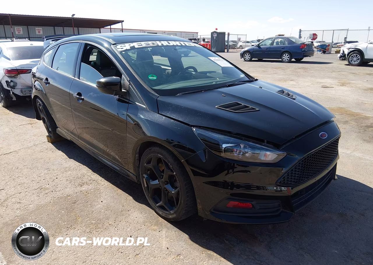 2018 Ford Focus St – zdjęcie 1 z 16