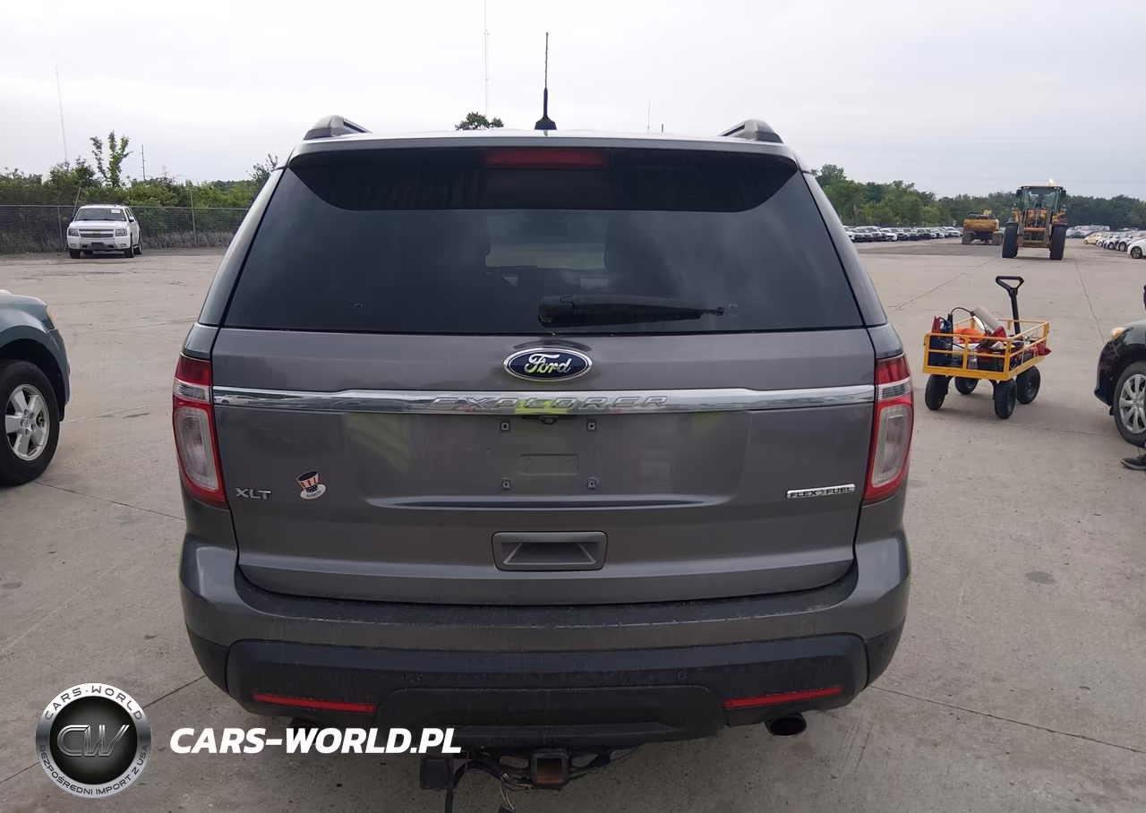 2014 Ford Explorer Xlt VIN:1FM5K7D8XEGC00872 - 16
