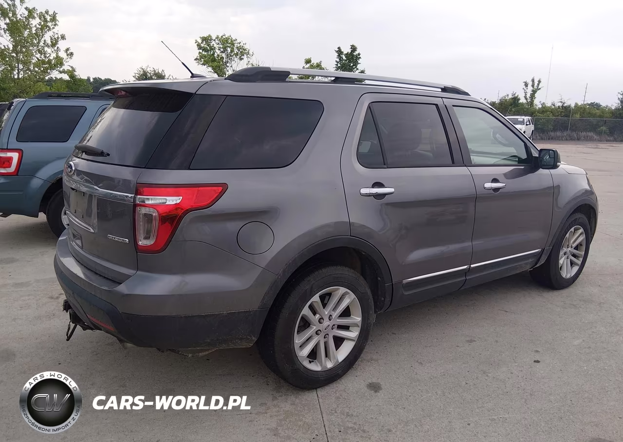 2014 Ford Explorer Xlt VIN:1FM5K7D8XEGC00872 - 4