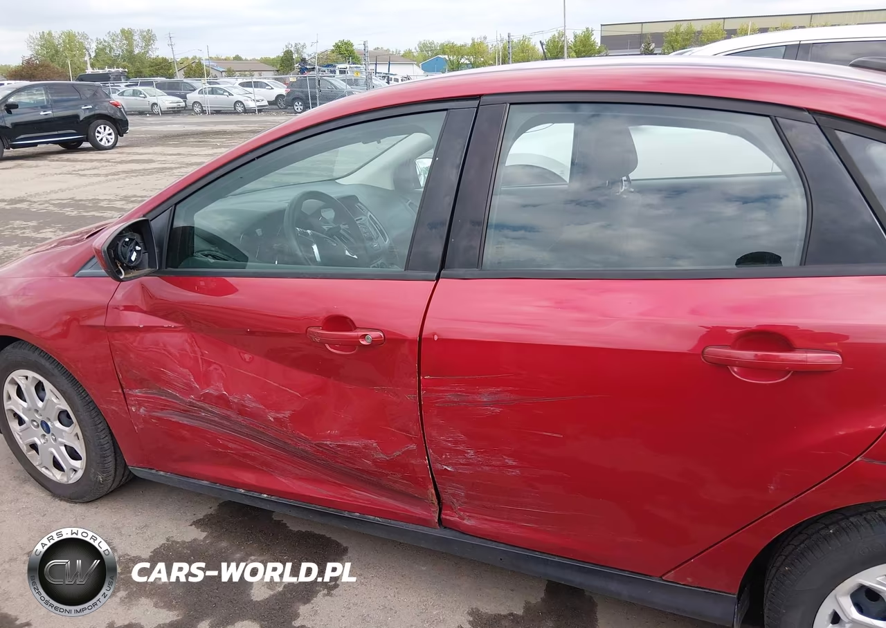 2012 Ford Focus Se VIN:1FAHP3F26CL328461 - 14