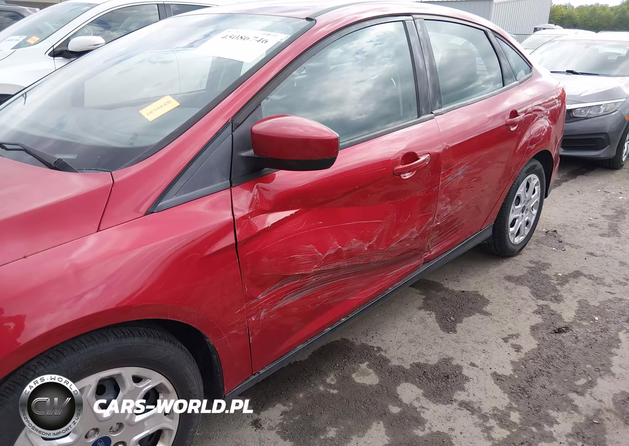 2012 Ford Focus Se VIN:1FAHP3F26CL328461 - 6