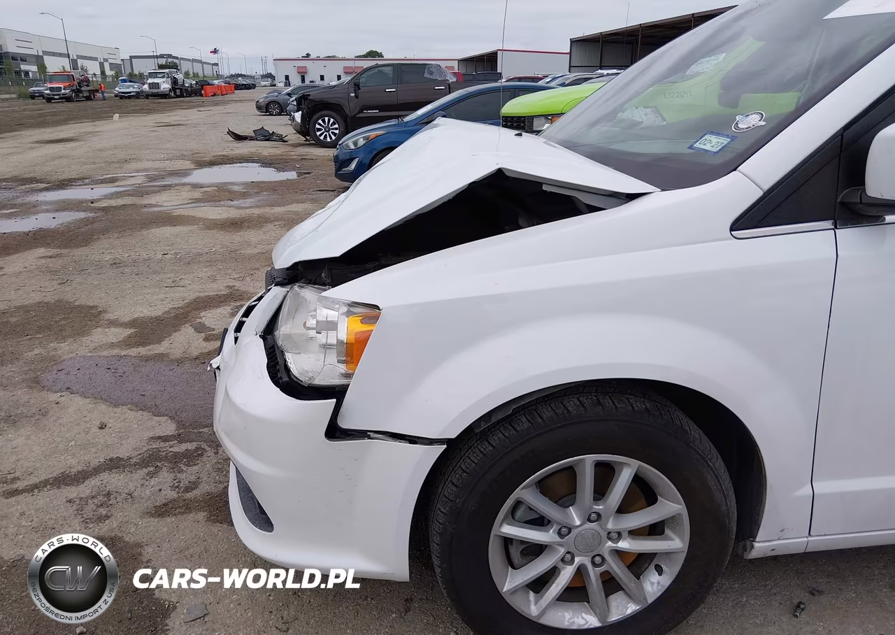 2019 Dodge Grand Caravan Sxt VIN:2C4RDGCG4KR761586 - 6