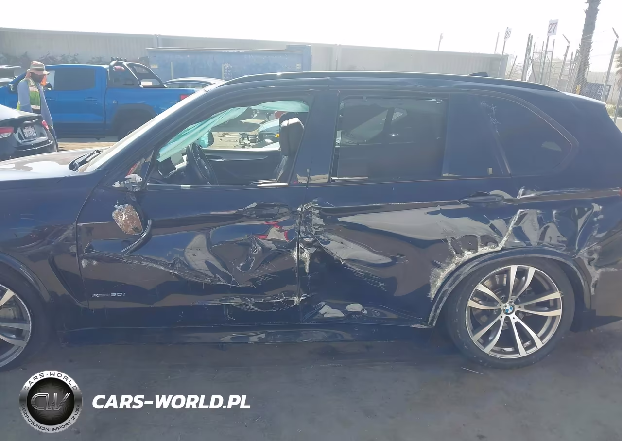2014 BMW X5 xDrive50I VIN:5UXKR6C5XE0C02149 - 6