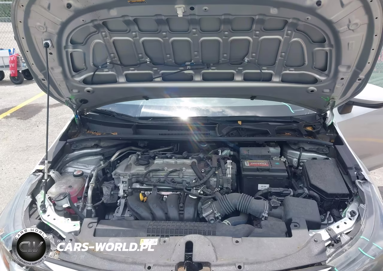 2022 Toyota Corolla Le VIN:JTDEPMAE3N3006464 - 10