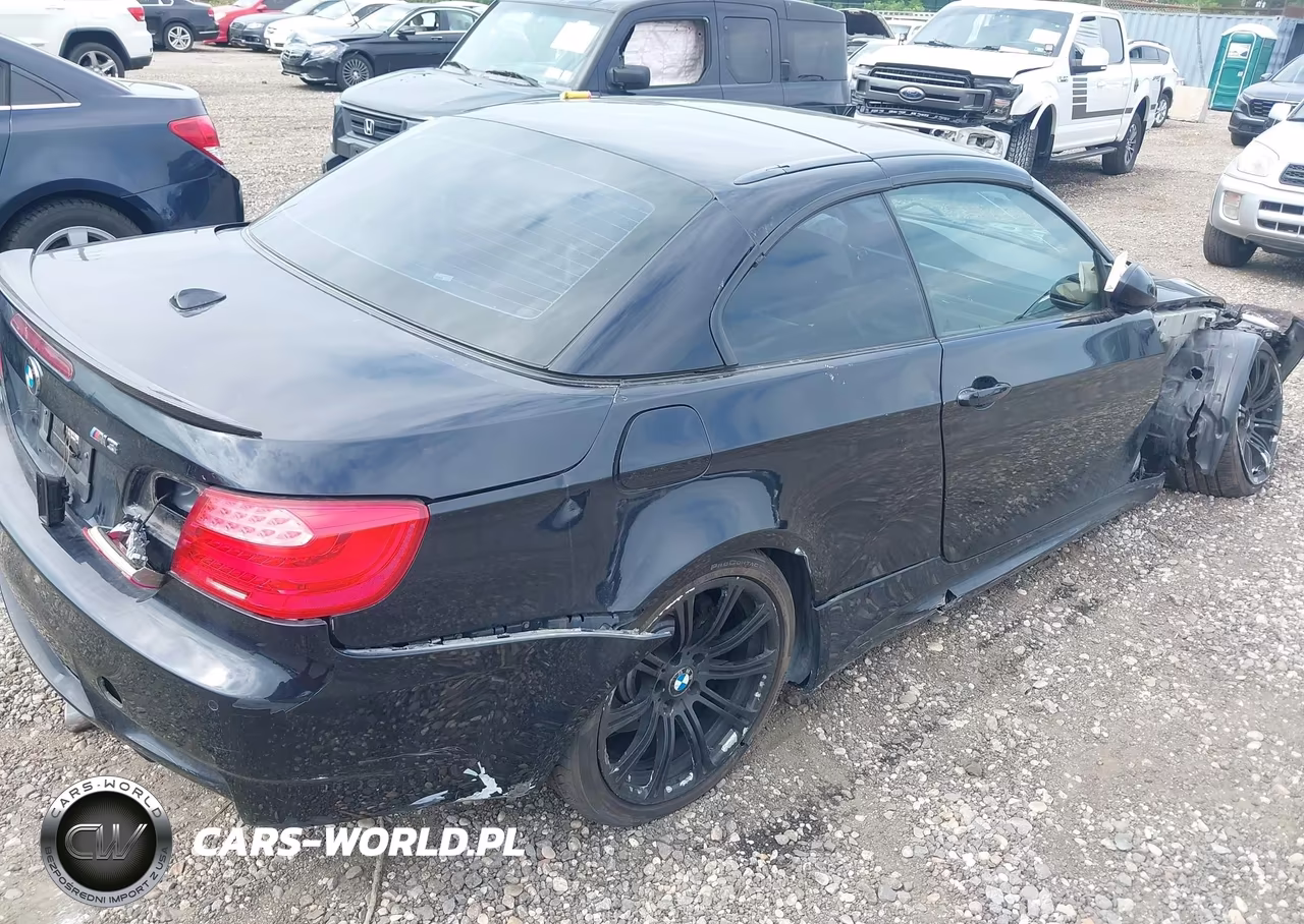 2011 BMW M3 VIN:WBSDX9C57BE584520 - 4